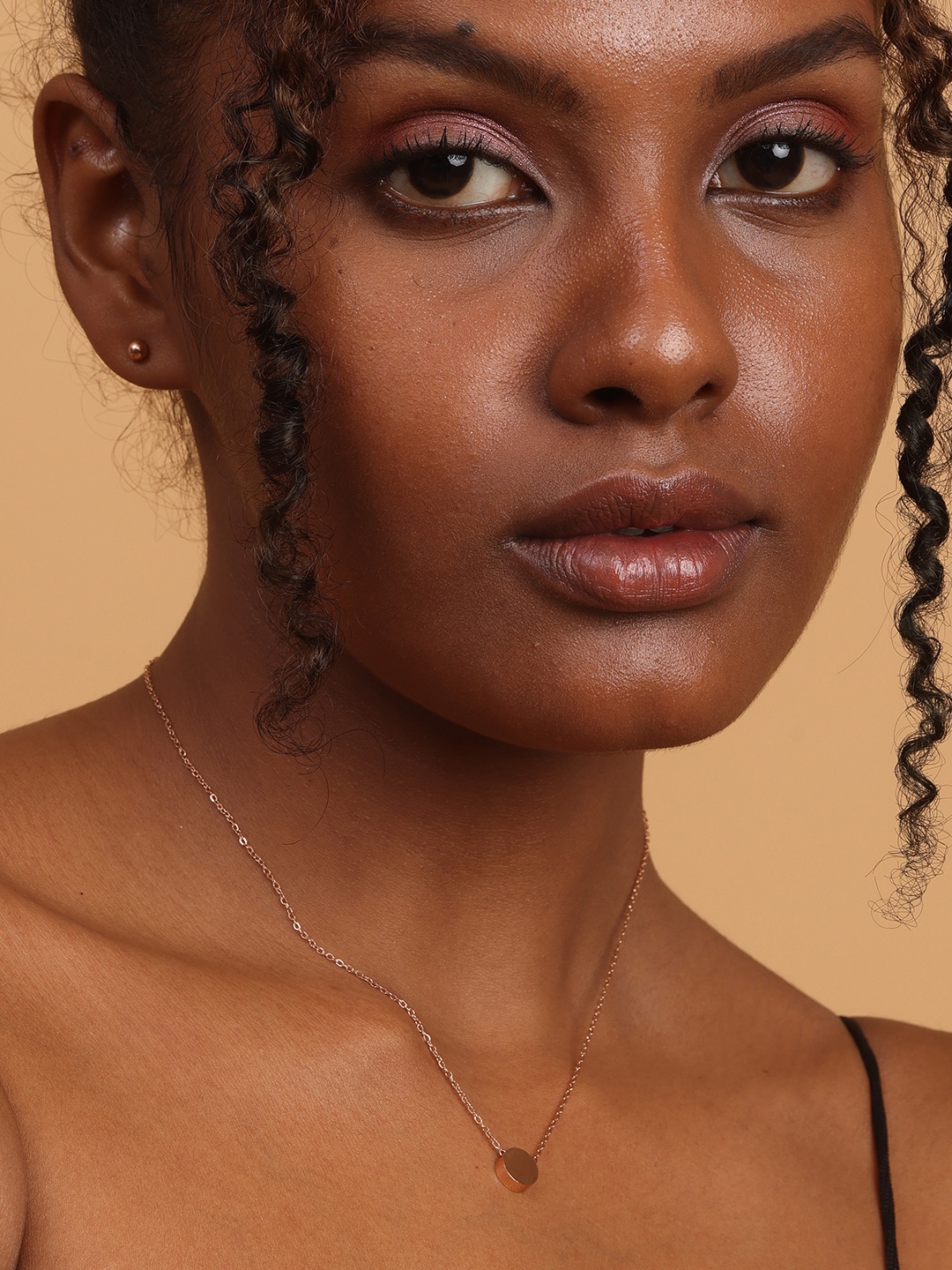 

PALMONAS Women Rose Gold & White Rose Gold-Plated Handcrafted Chain