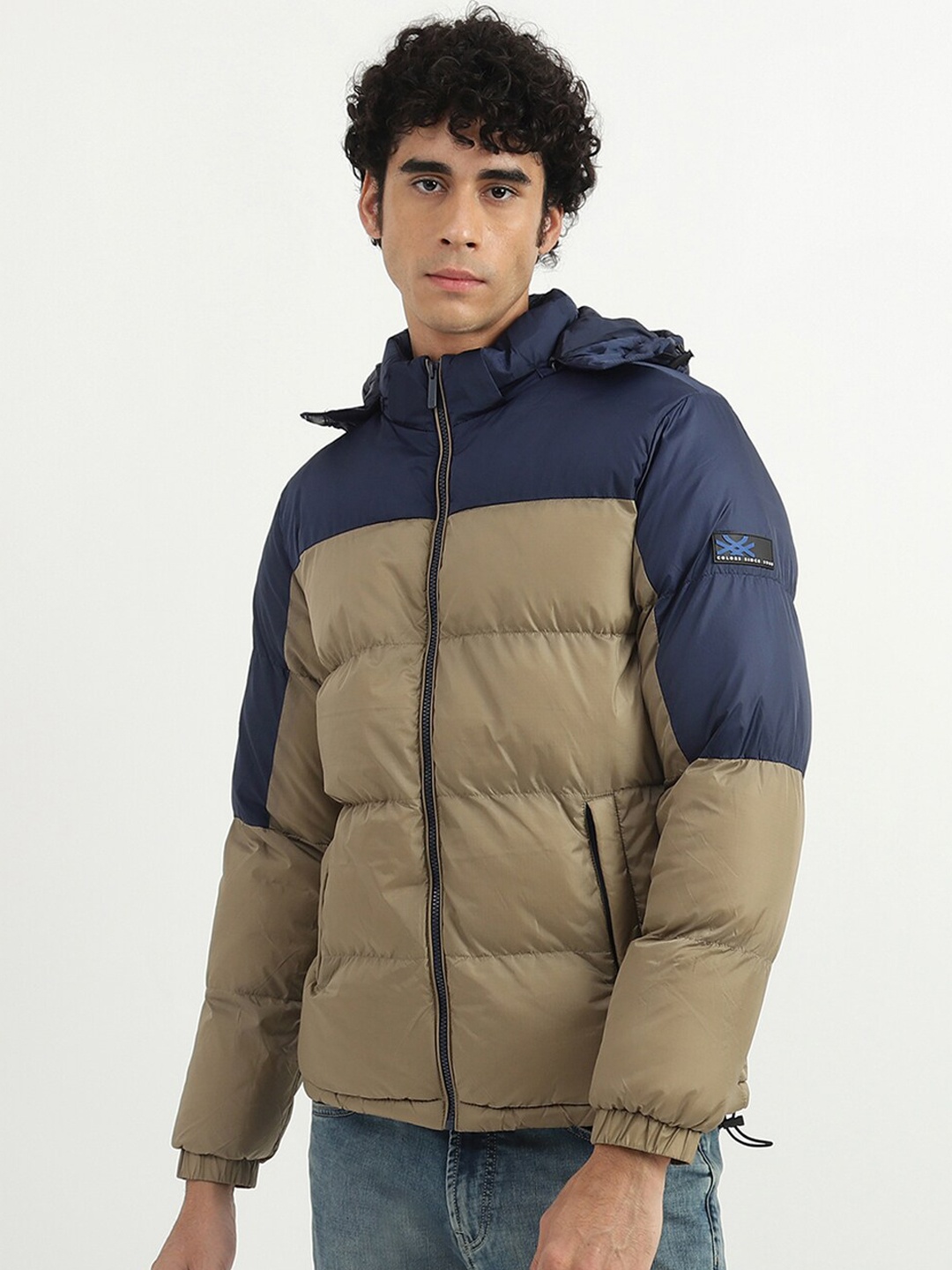 

United Colors of Benetton Men Beige Blue Colourblocked Hooded Puffer Jacket