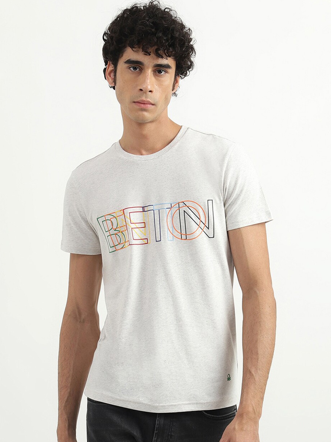 

United Colors of Benetton Men Grey Typography Printed T-shirt