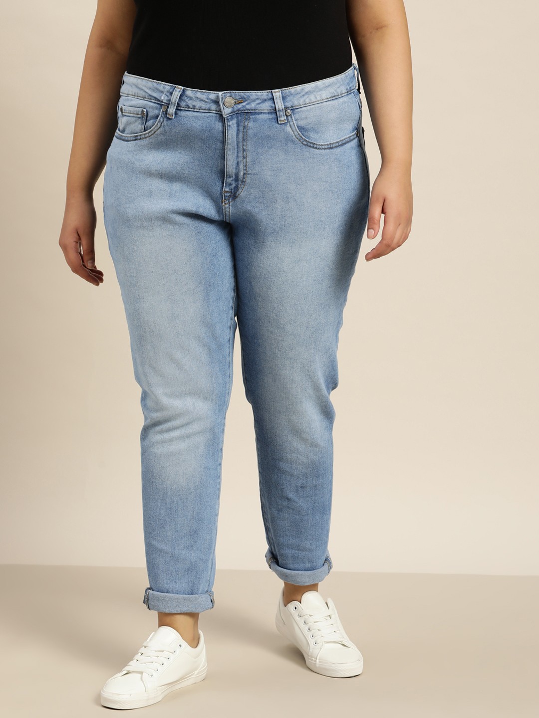 

Sztori Women Plus Size Skinny Fit Low Distress Light Fade Stretchable Jeans, Blue