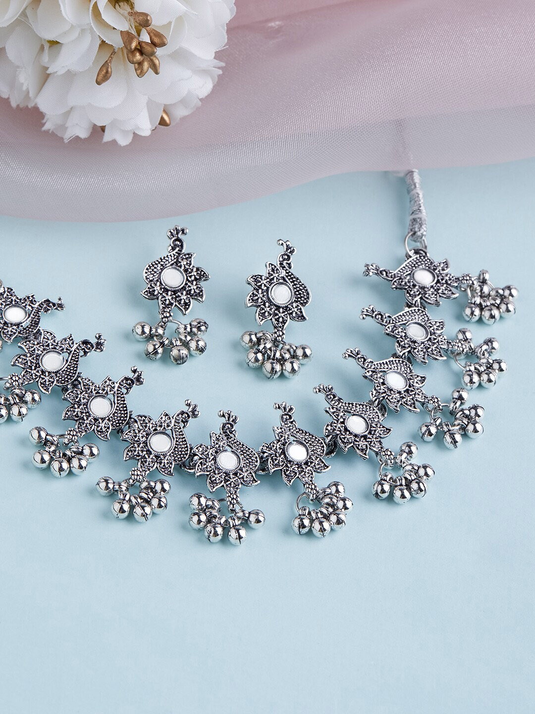 

Anouk Silver-Plated Oxidised Mirror and Beads Studded Jewellery Set