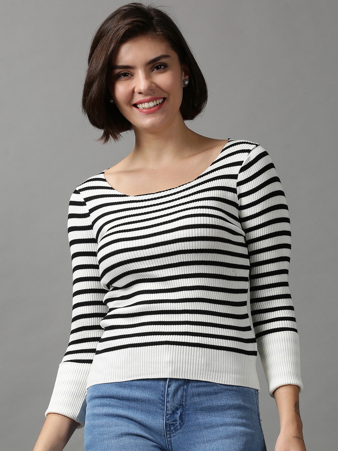 

SHOWOFF White Striped Top