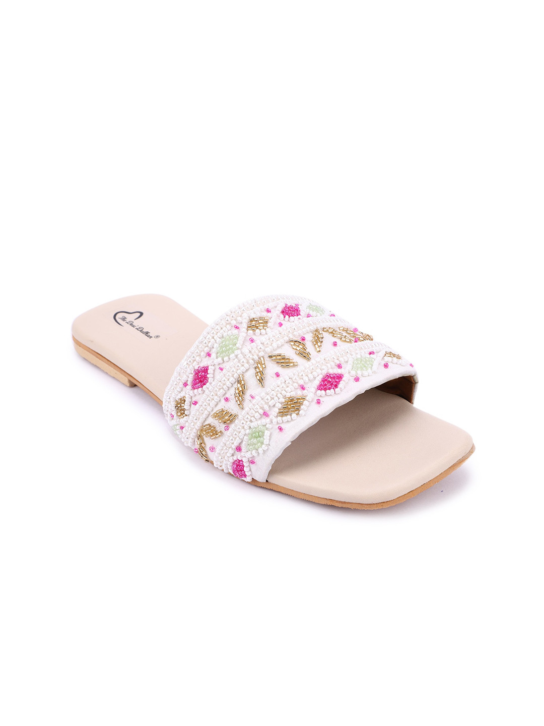 

The Desi Dulhan Women White Printed Ethnic Open Toe Flats