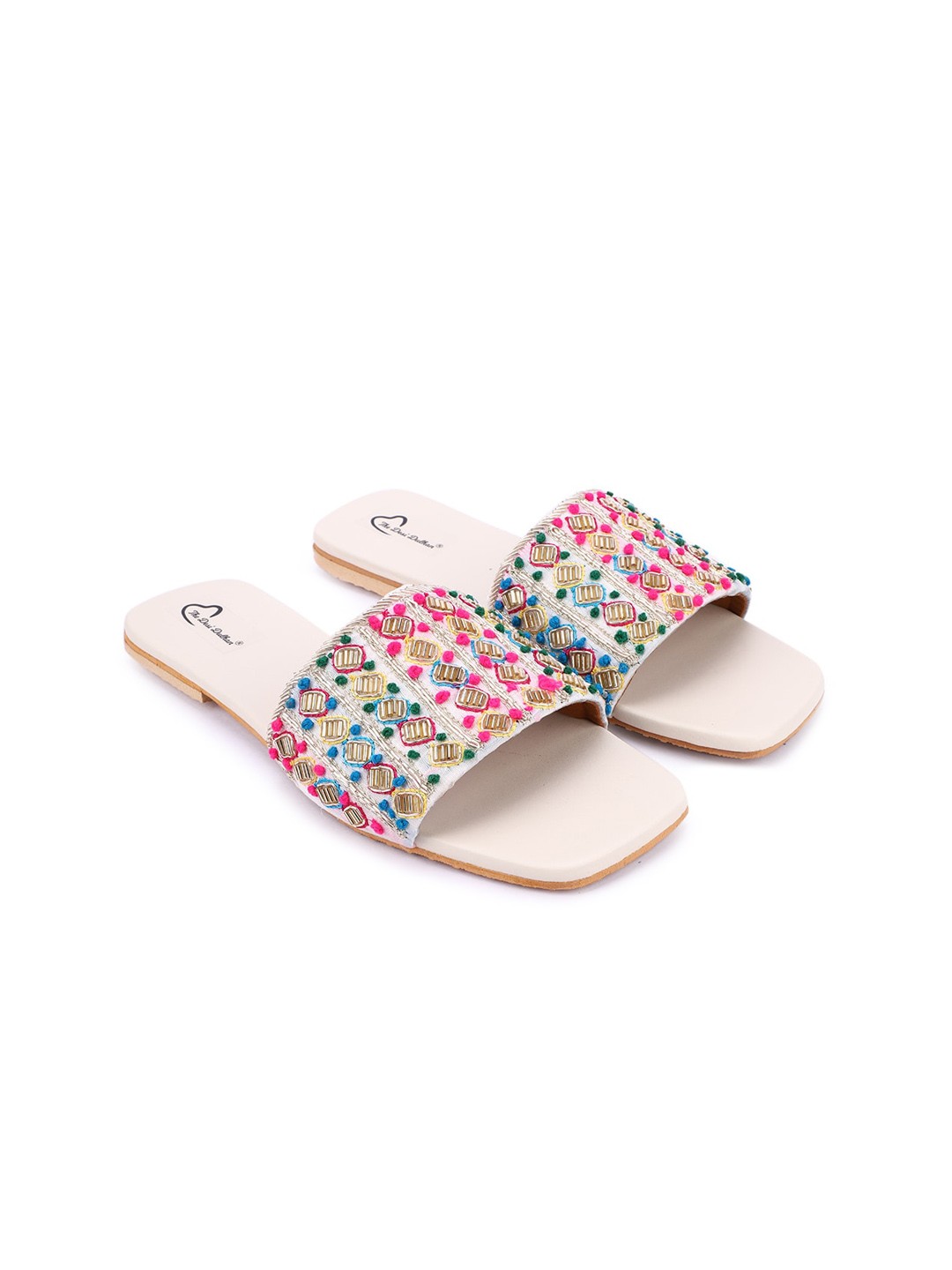 

The Desi Dulhan Women Multicoloured Ethnic Open Toe Flats, Multi