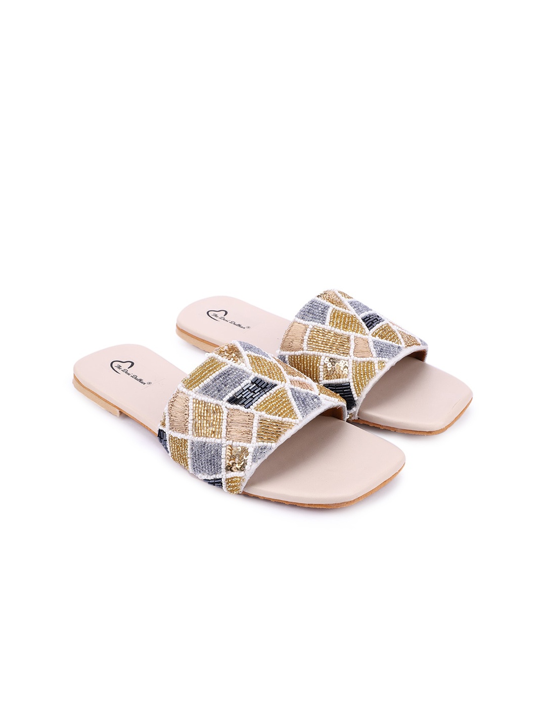

The Desi Dulhan Women Pink Embellished Party Open Toe Flats