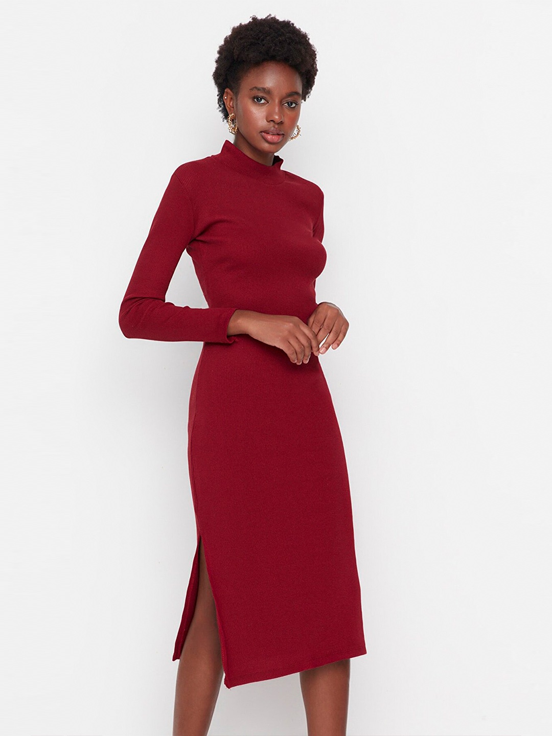 

Trendyol Women Burgundy Long Sleeves Mock Neck Sheath Midi Dress