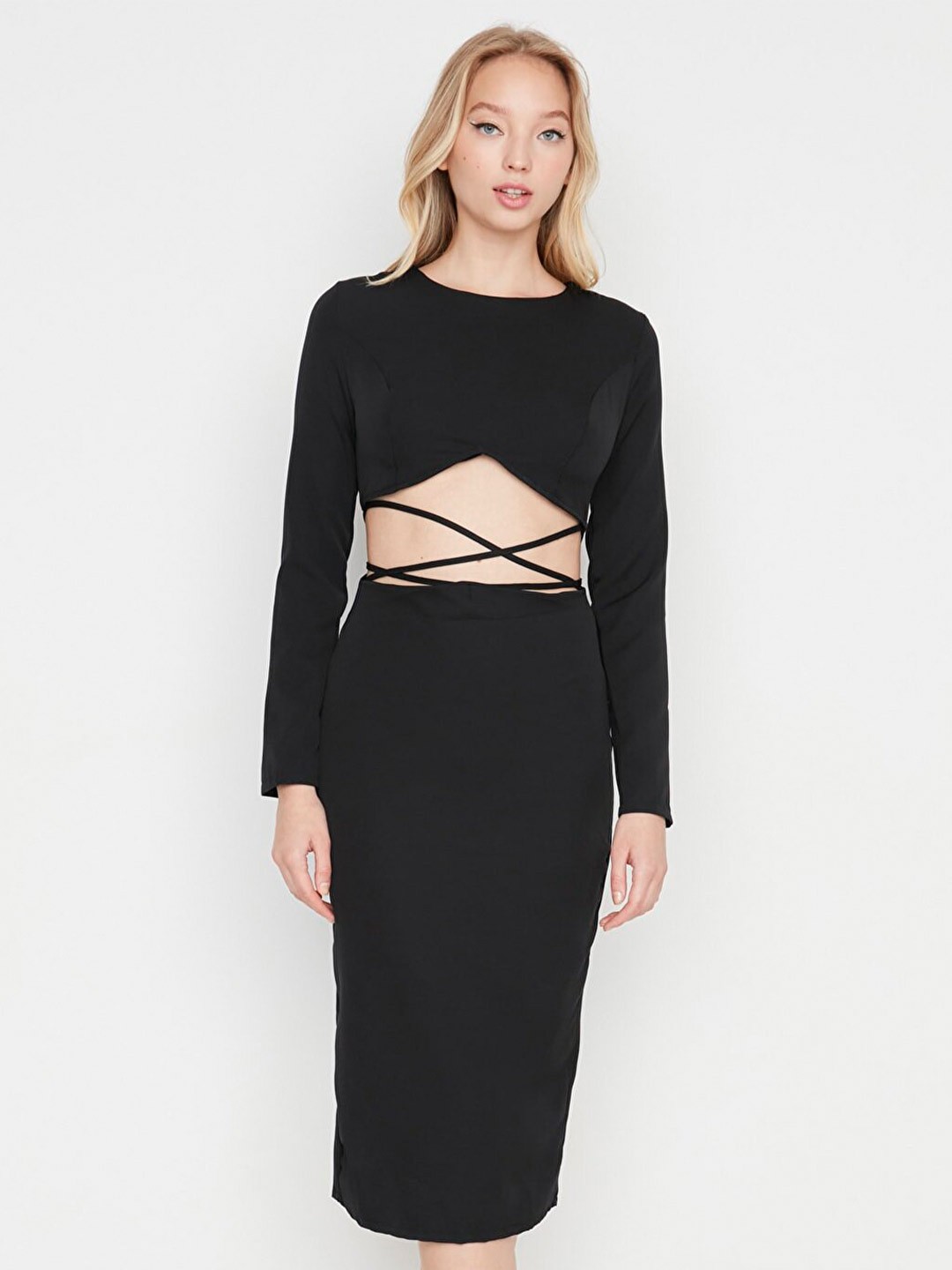 

Trendyol Black Sheath Midi Dress