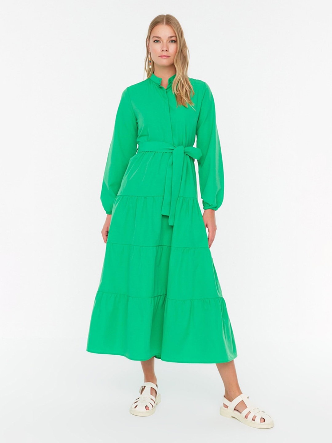 

Trendyol Women Green Solid Midi Dress