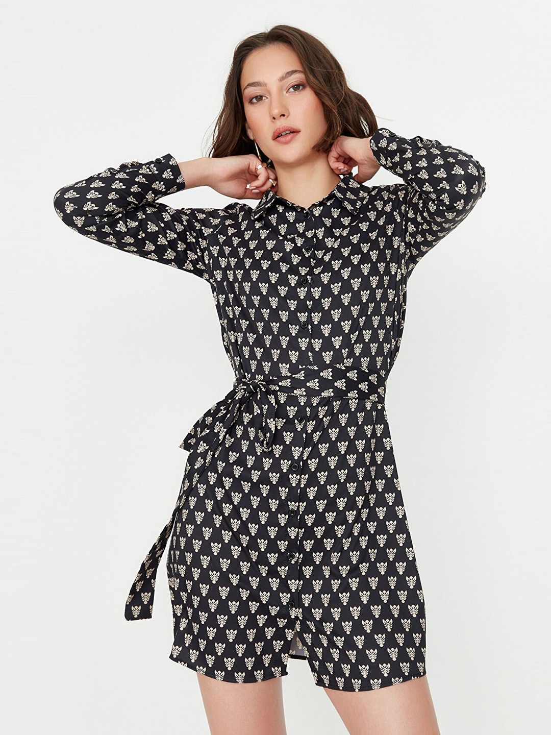 

Trendyol Women Black & White Printed Shirt Style Mini Dress