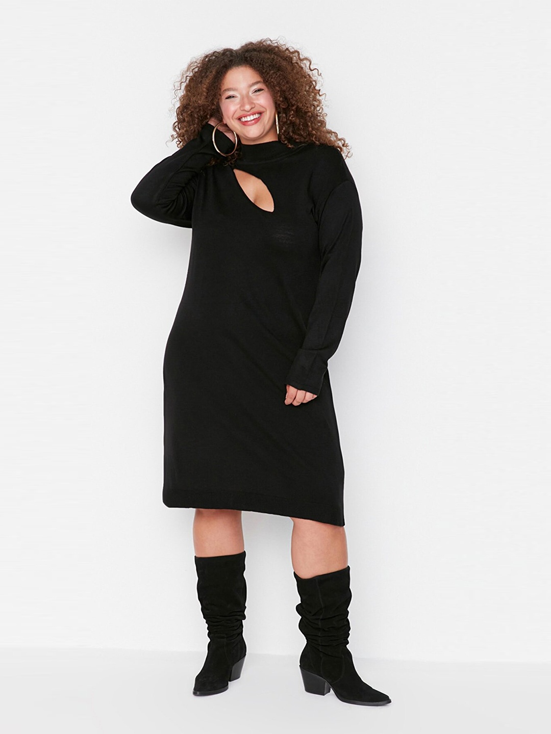 

Trendyol Black Choker Neck Jumper Dress