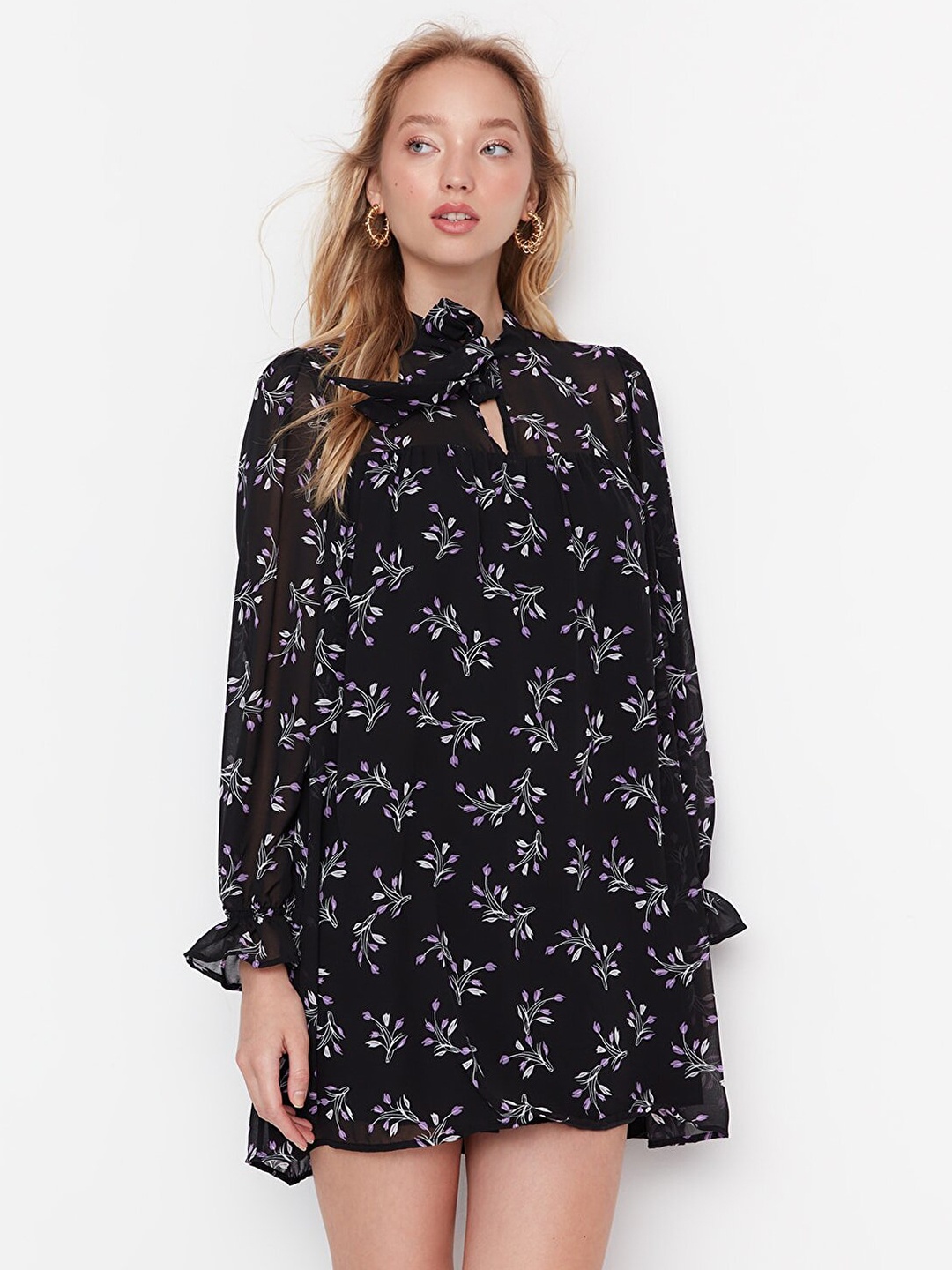 

Trendyol Women Black Floral Tie-Up Neck A-Line Mini Dress