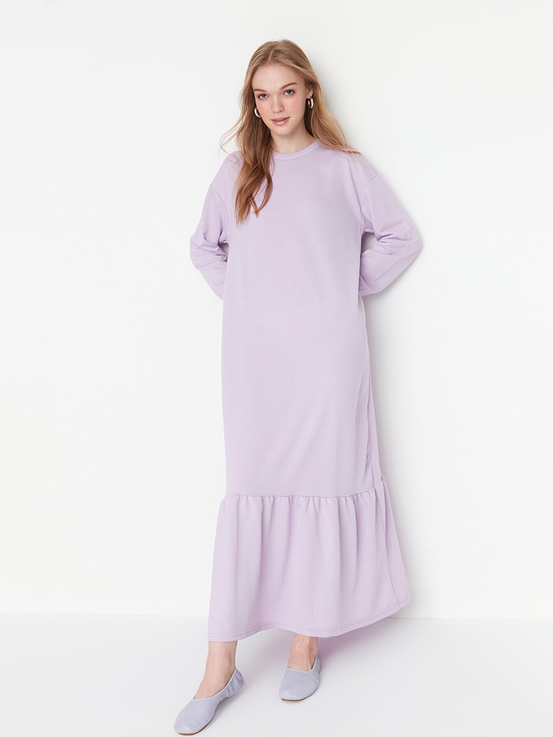 

Trendyol Women Lavender Solid Maxi Dress