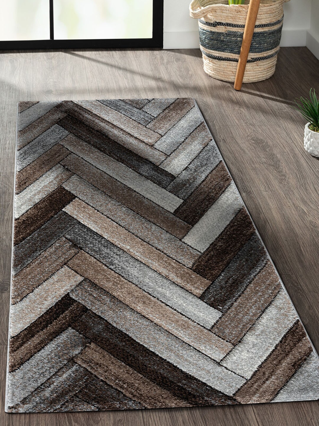 

OBSESSIONS Beige Anti-Static Floor Runner