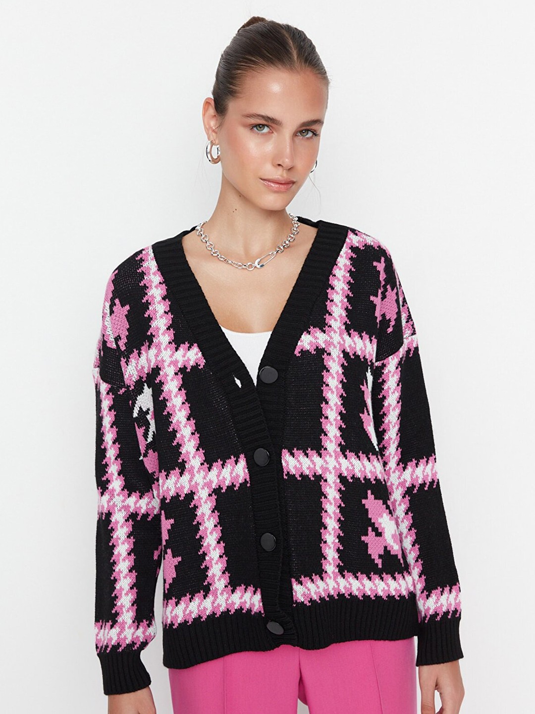 

Trendyol Women Black Checked Printed Cardigan