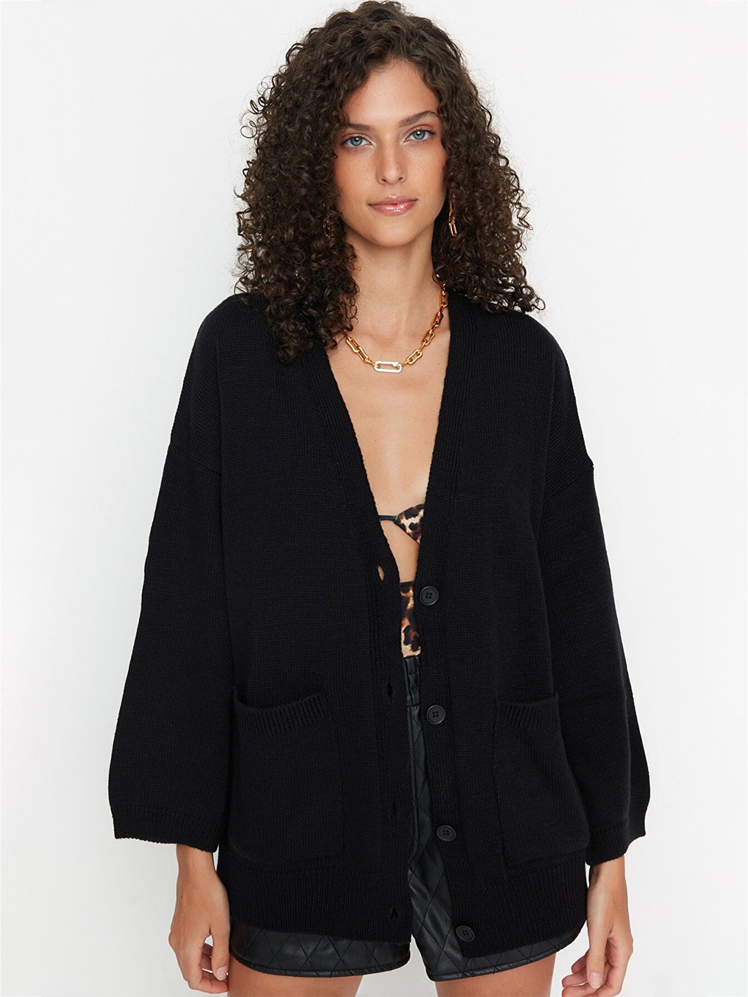 

Trendyol Women Black Solid Cardigan