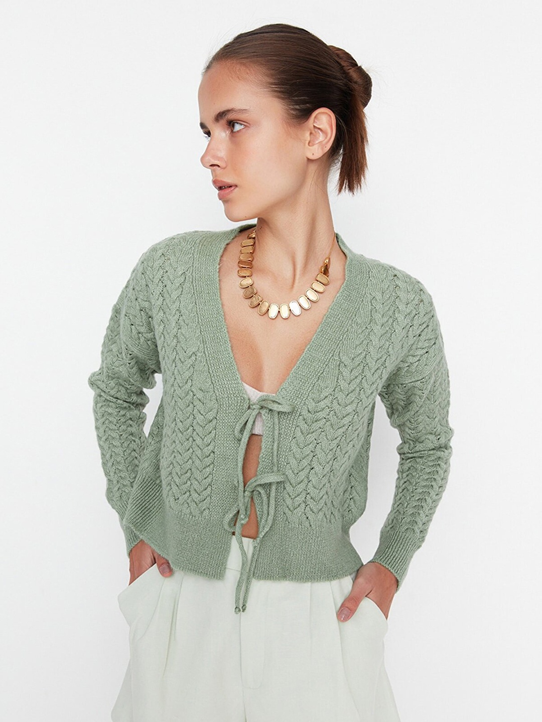 

Trendyol Women Green Self Design Crop Cardigan