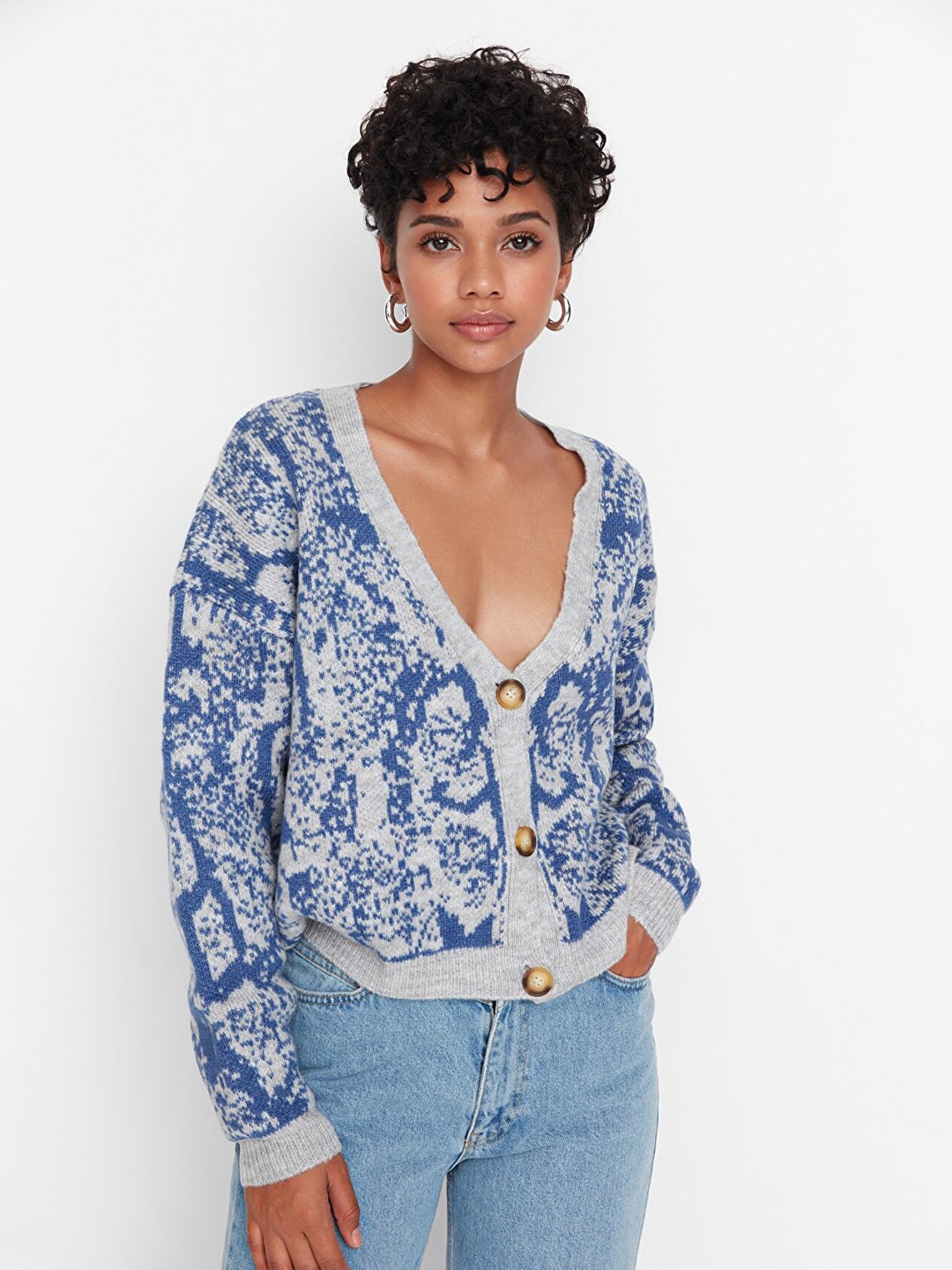 

Trendyol Women Grey Printed Cardigan