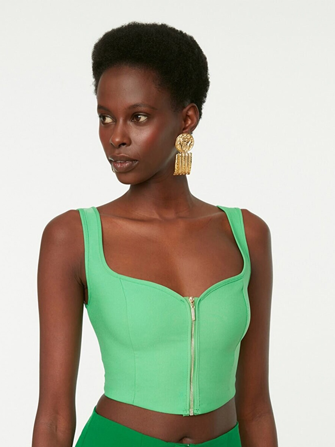 

Trendyol Green Sweetheart Neck Top