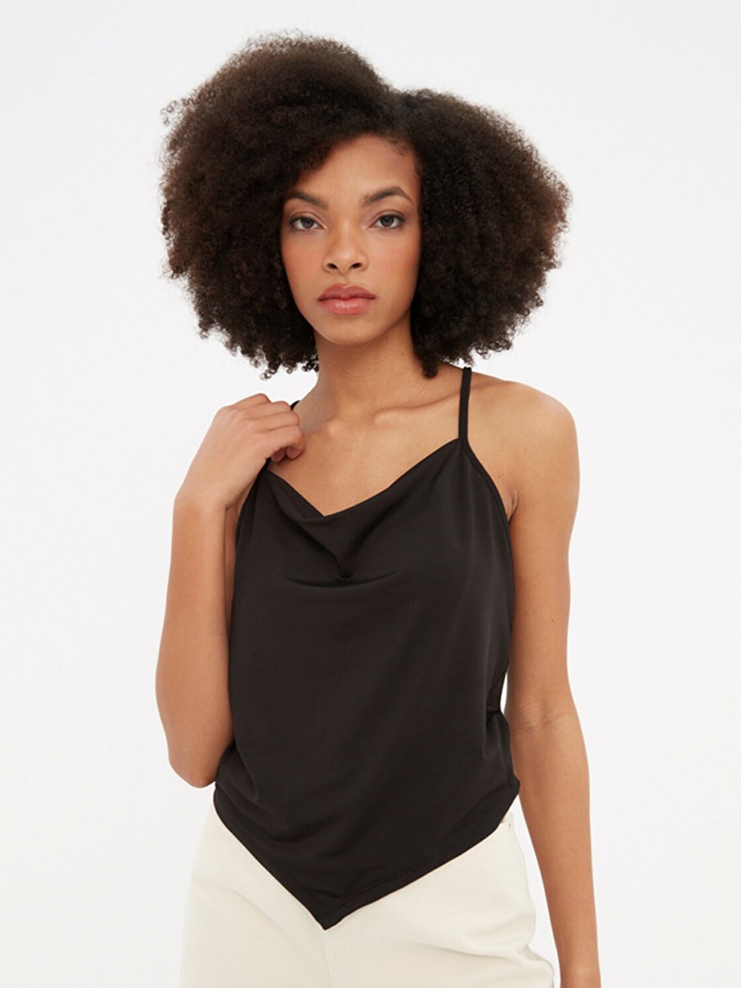 

Trendyol Black Shoulder Strap Top