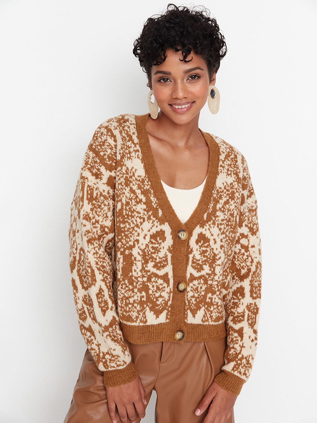 

Trendyol Women Brown Abstract Cardigan