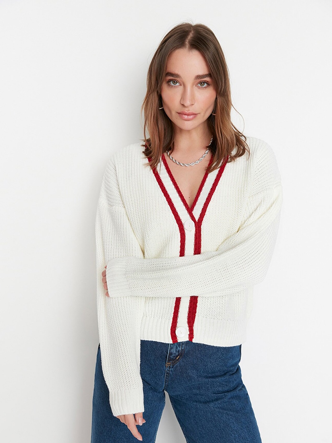 

Trendyol Women Off White Solid Cardigan