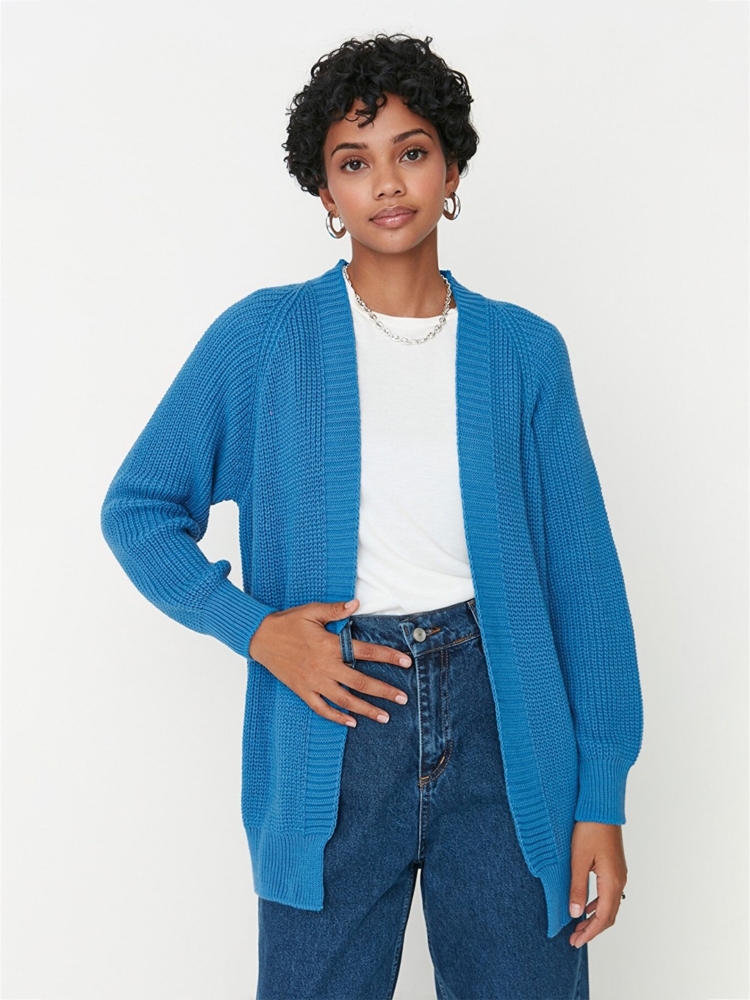 

Trendyol Women Blue Solid Longline Front-Open Sweater