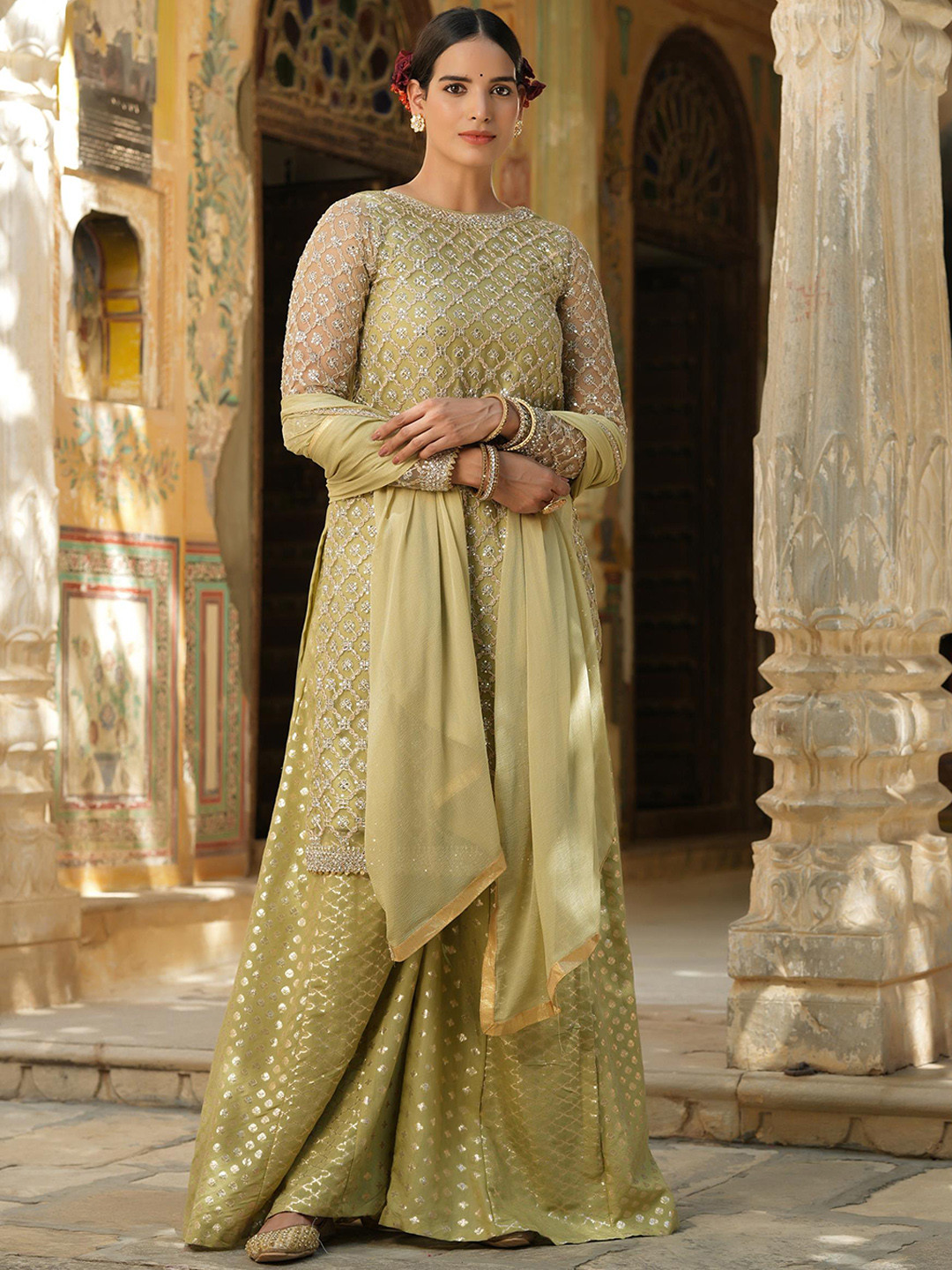 

SCAKHI Women Green & Gold Embroidered Beads and Stones Kurta with Palazzos & With Dupatta