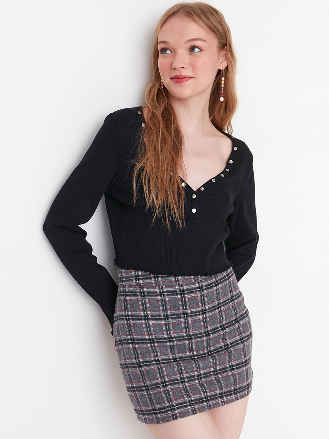 

Trendyol Women Grey Checked Pencil Mini Skirt