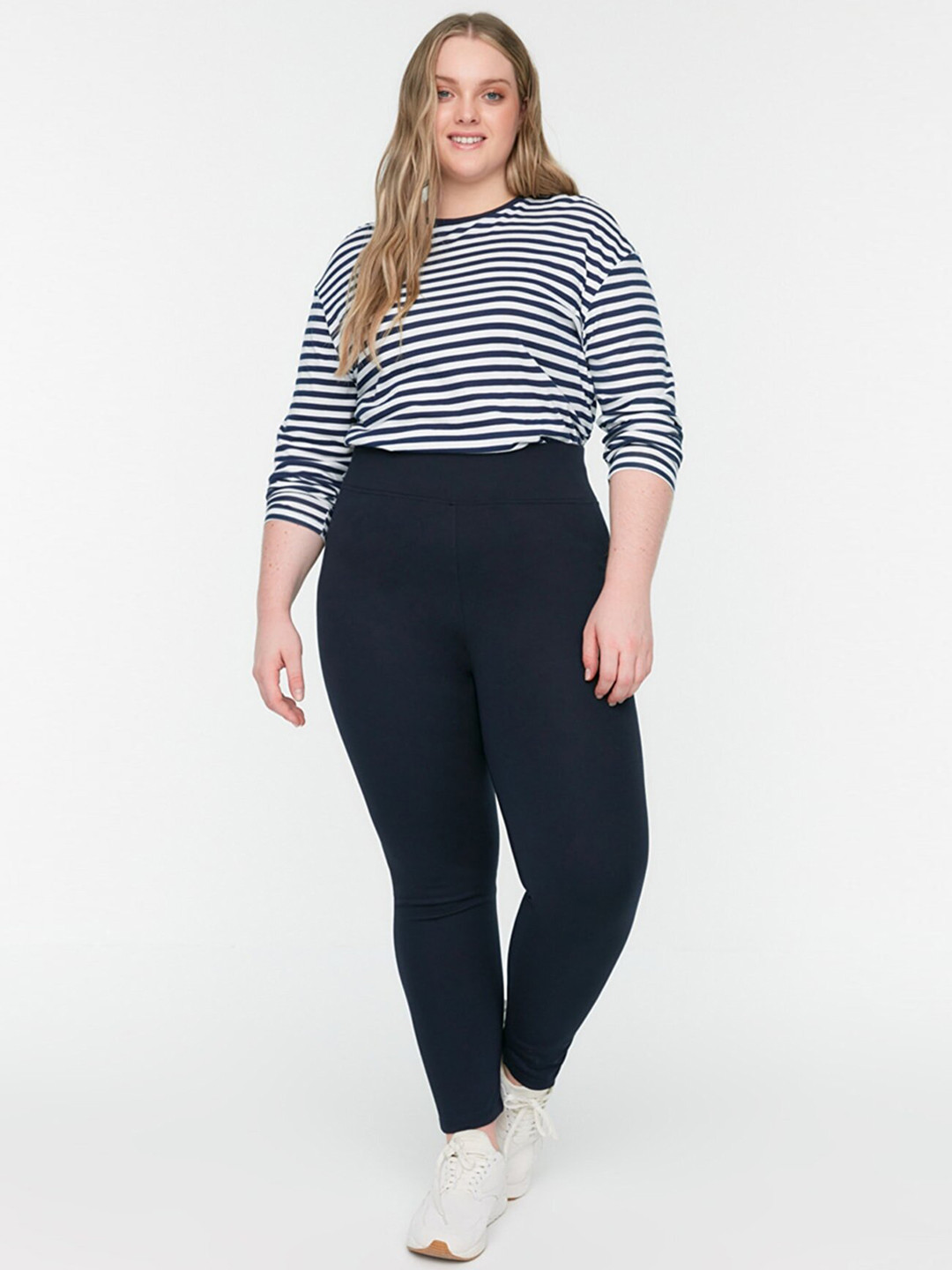 

Trendyol Plus Size Women Navy Blue Solid Tights