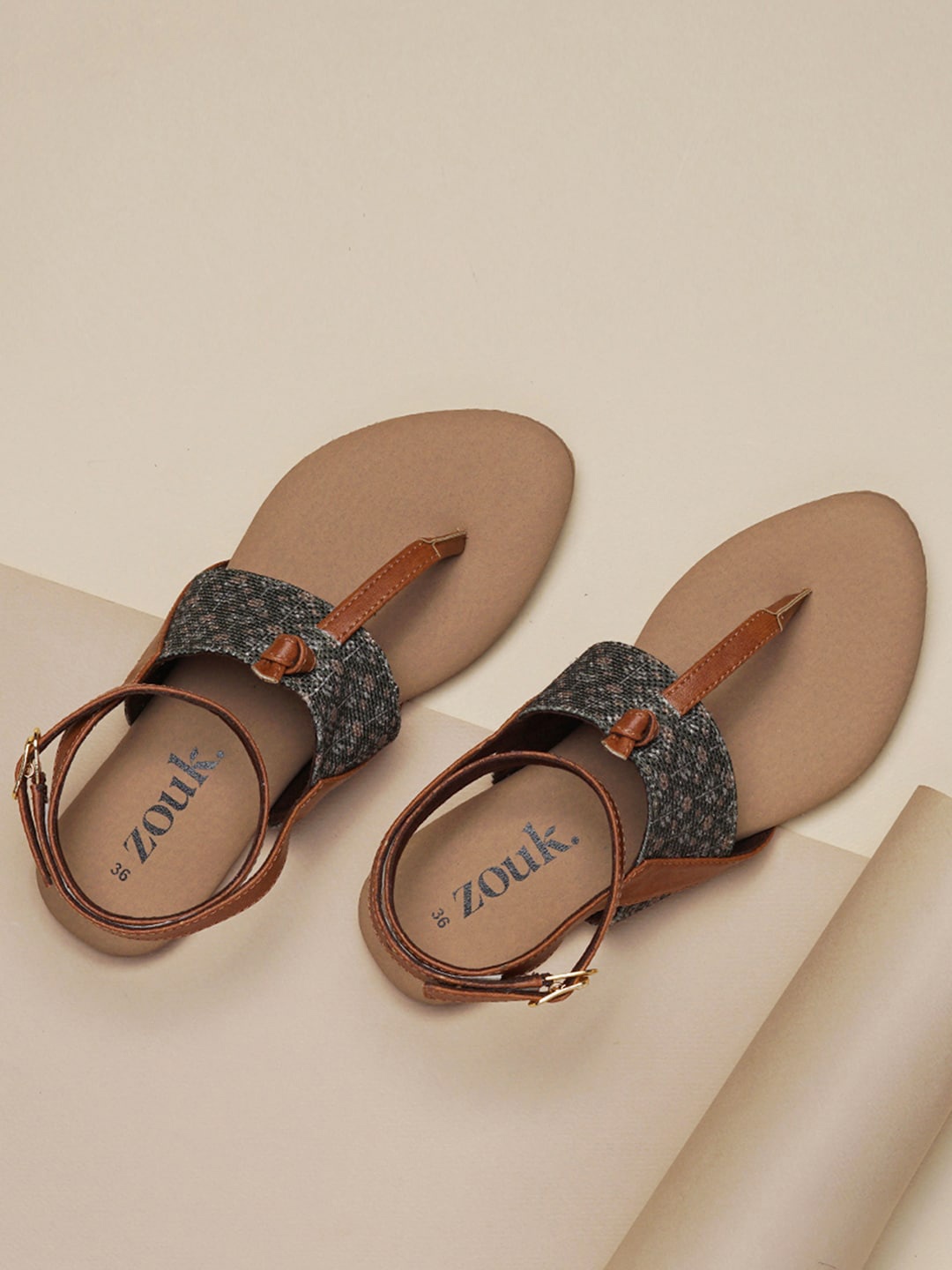 

ZOUK Women Charcoal Printed Open Toe Flats with Buckles