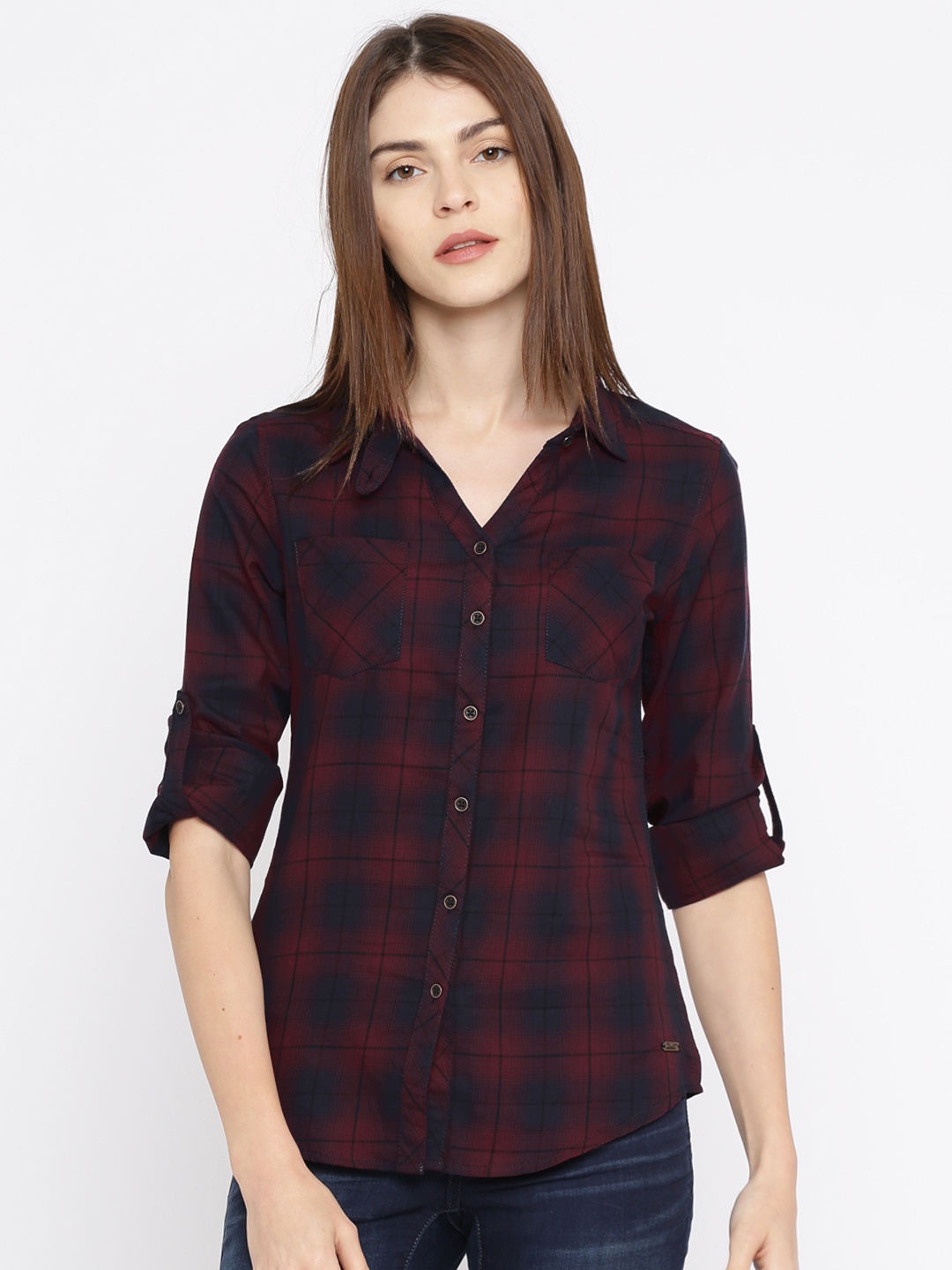 

Roadster Women Maroon & Navy Blue Slim Fit Checked Casual Shirt