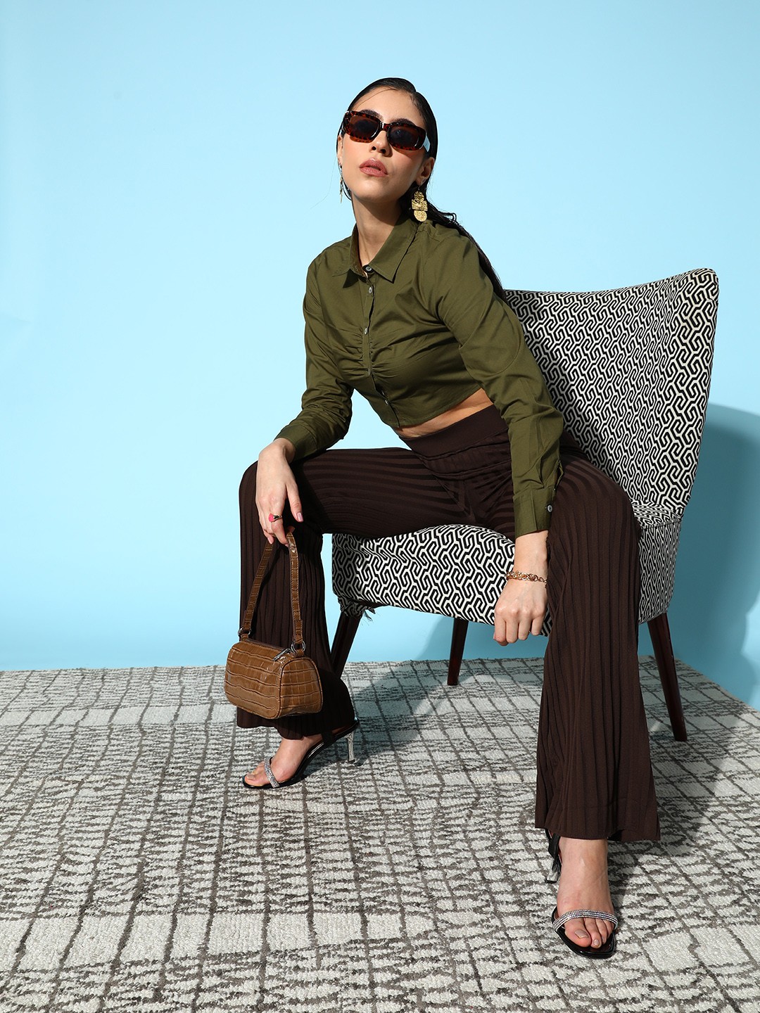 

The Roadster Lifestyle Co. Dense Olive Green Pure Cotton Ruching Crop Shirt