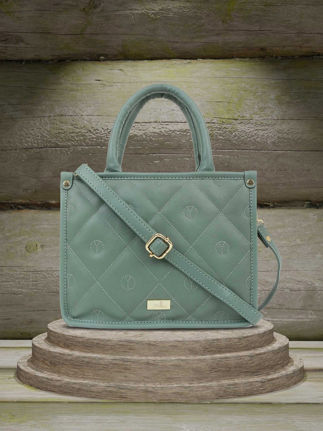 

yelloe Women Green Quilted Satchel Bag