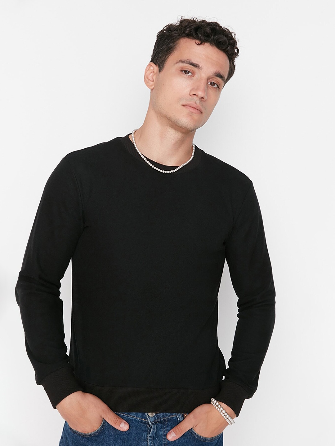 

Trendyol Men Black Solid T-shirt