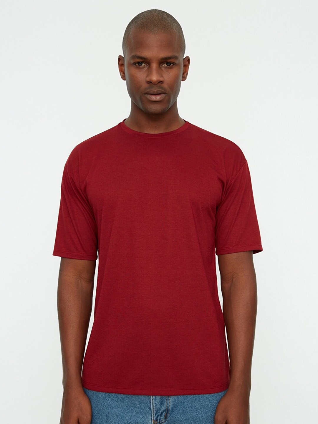 

Trendyol Men Maroon Solid T-shirt