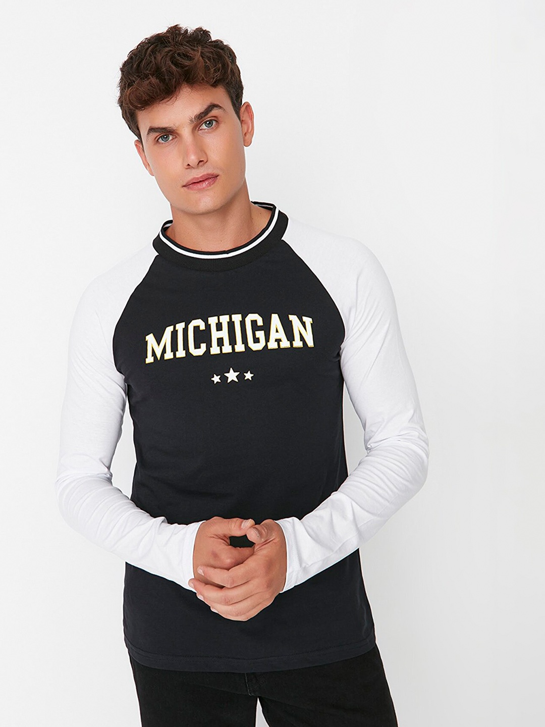

Trendyol Men Black Typography Printed Cotton T-shirt