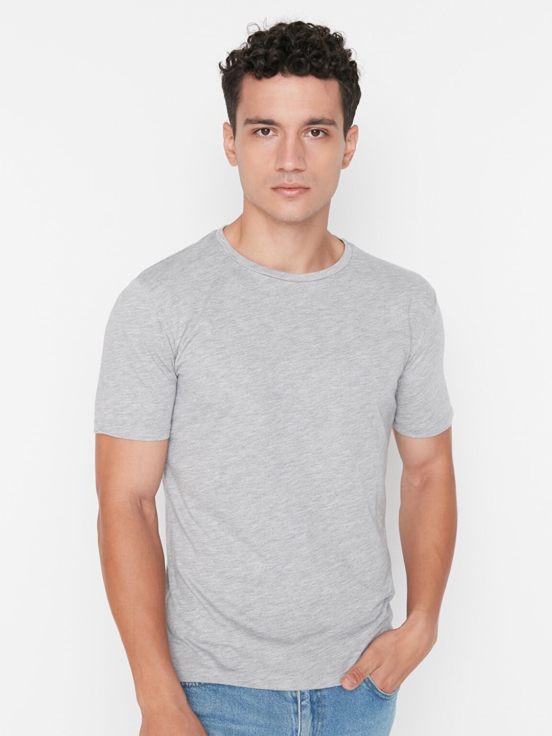 

Trendyol Men Grey Solid Regular Fit Polyester T-shirt