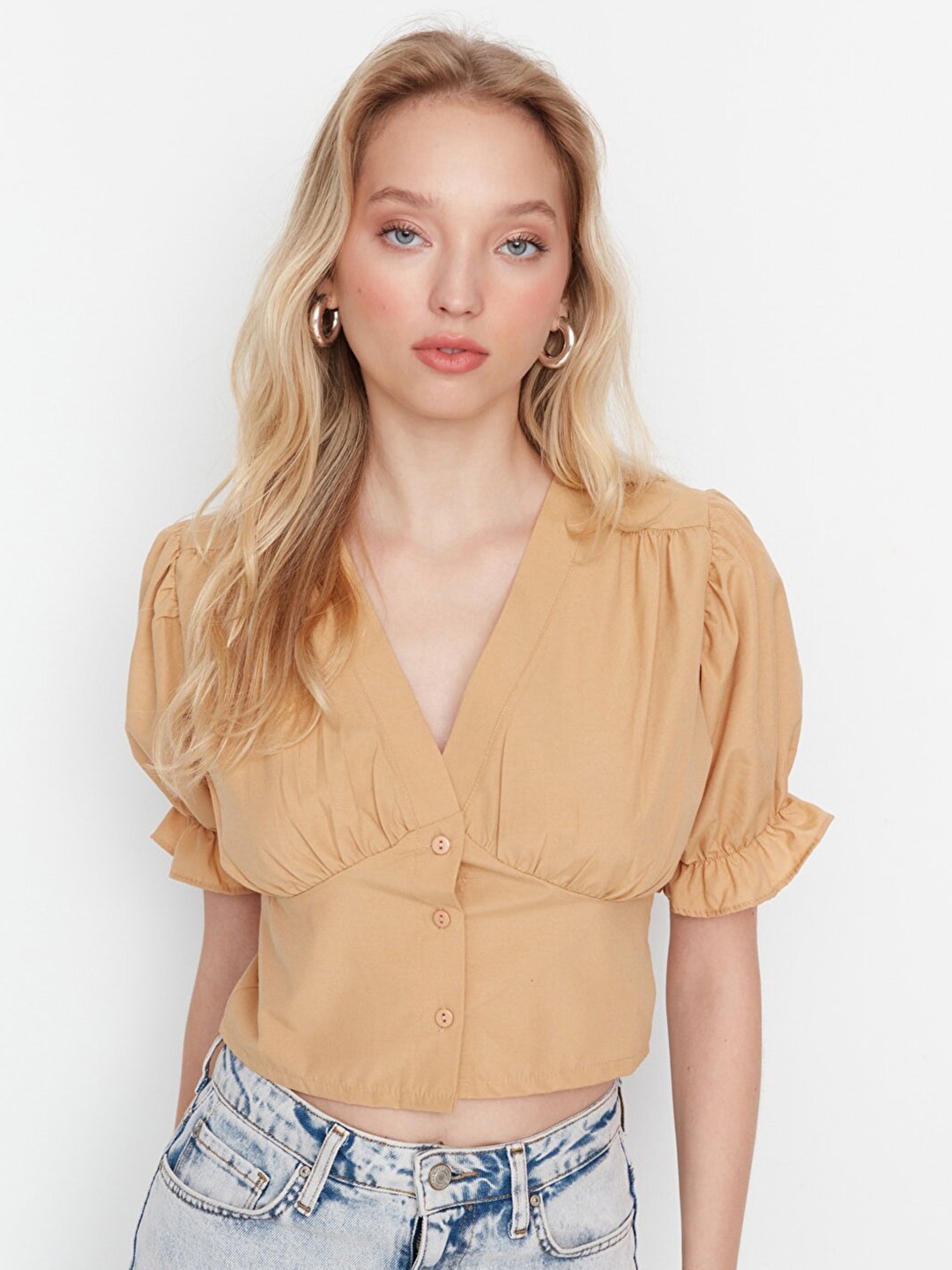 

Trendyol Women Beige Regular Puff Sleeves Top