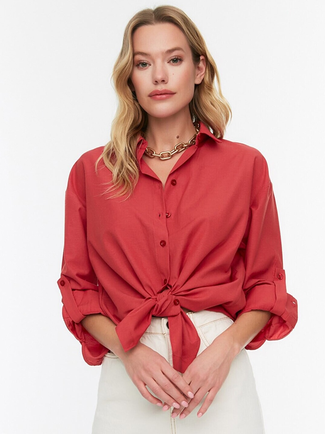 

Trendyol Women Red Solid Casual Shirt