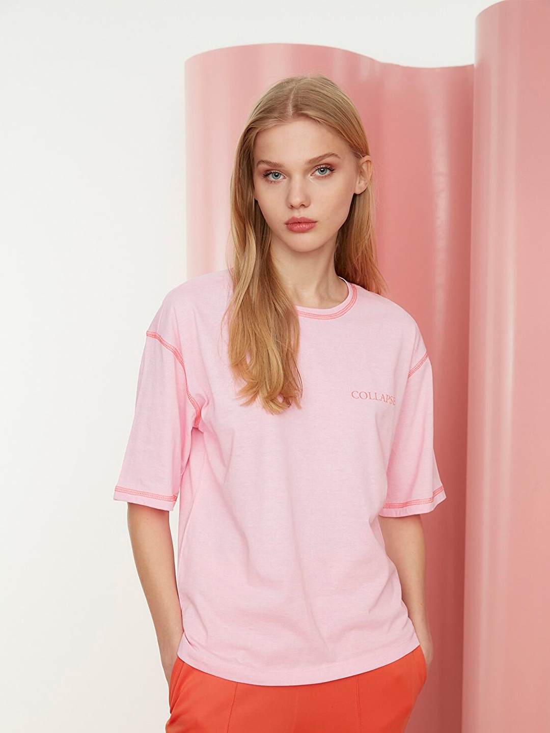 

Trendyol Women Pink Typography Cotton T-shirt