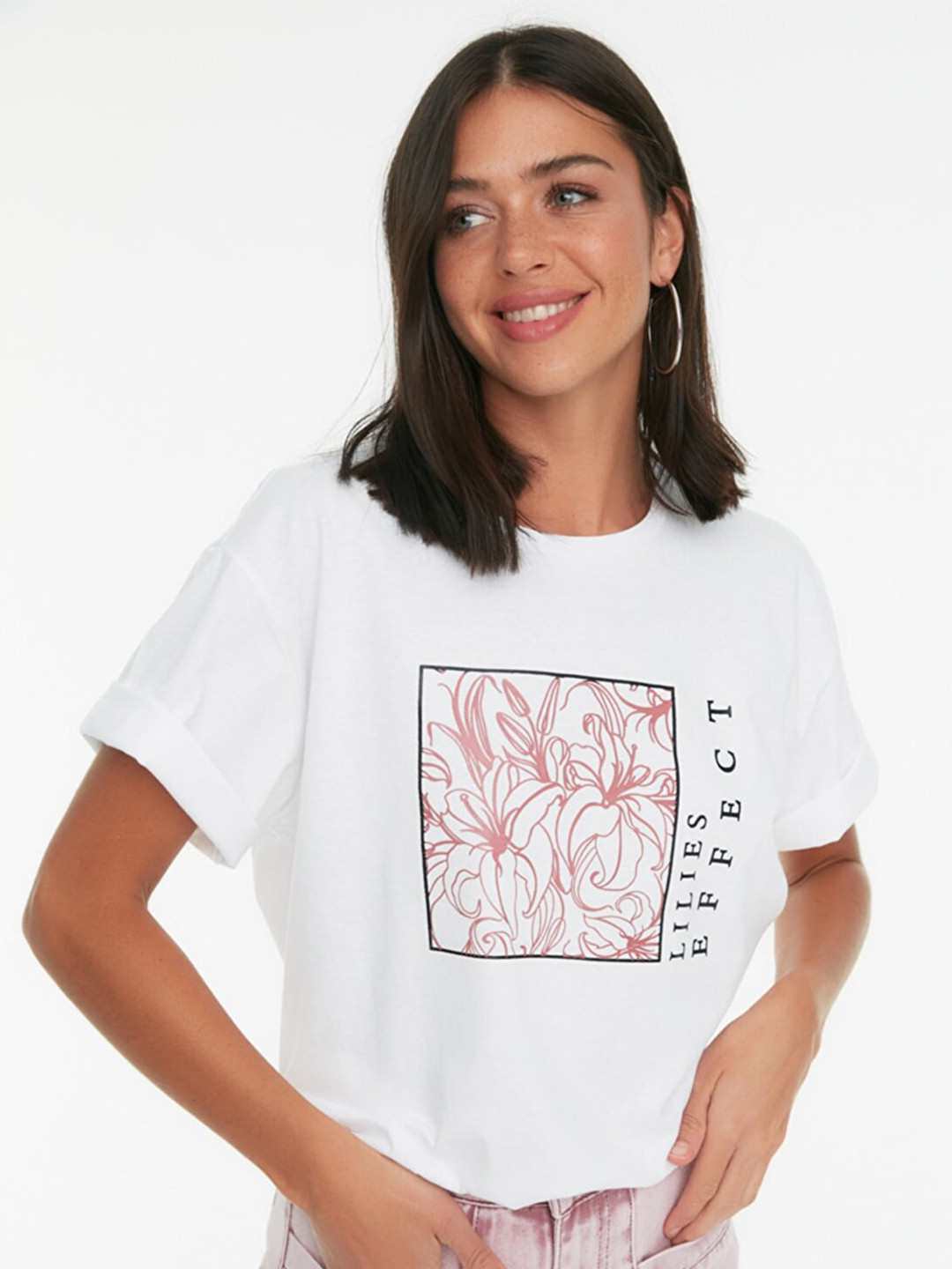 

Trendyol Women White Floral Printed T-shirt