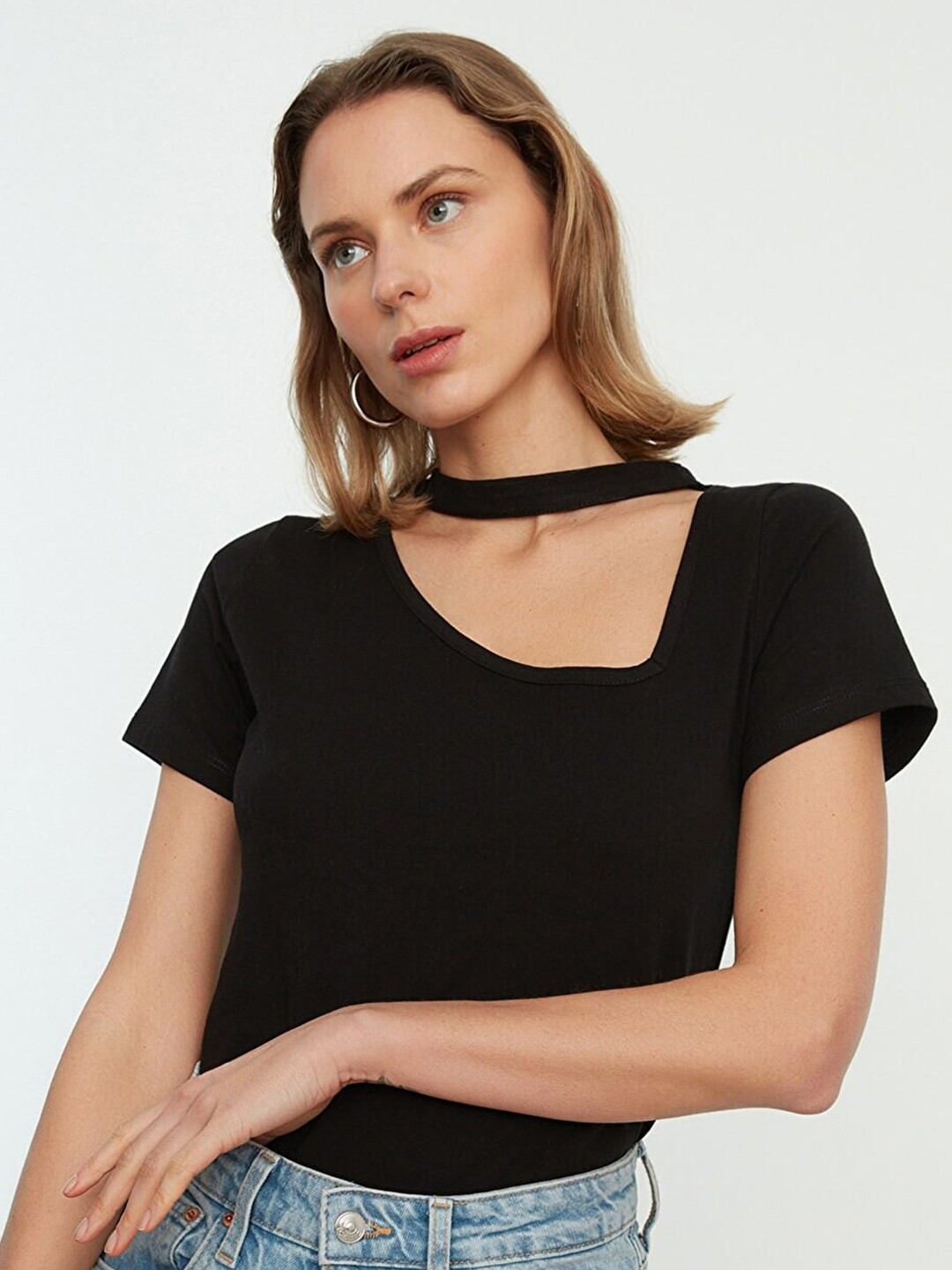 

Trendyol Women Solid Cut-Out T-shirt, Black