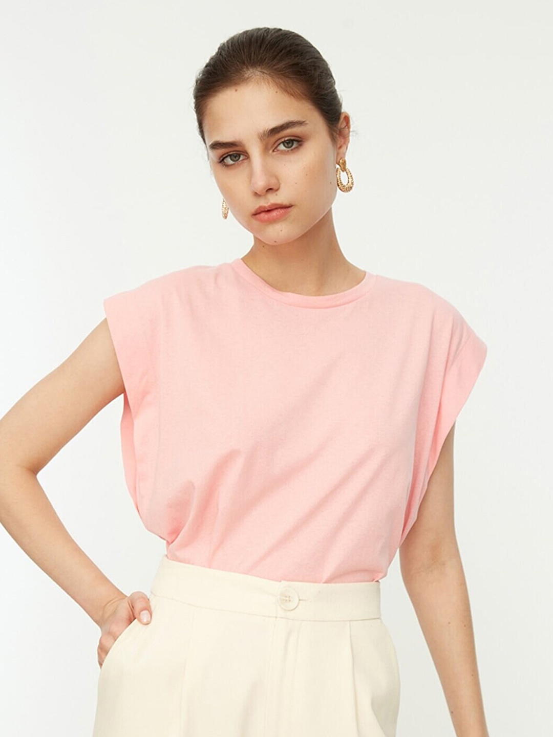 

Trendyol Women Pink Printed Raw Edge T-shirt