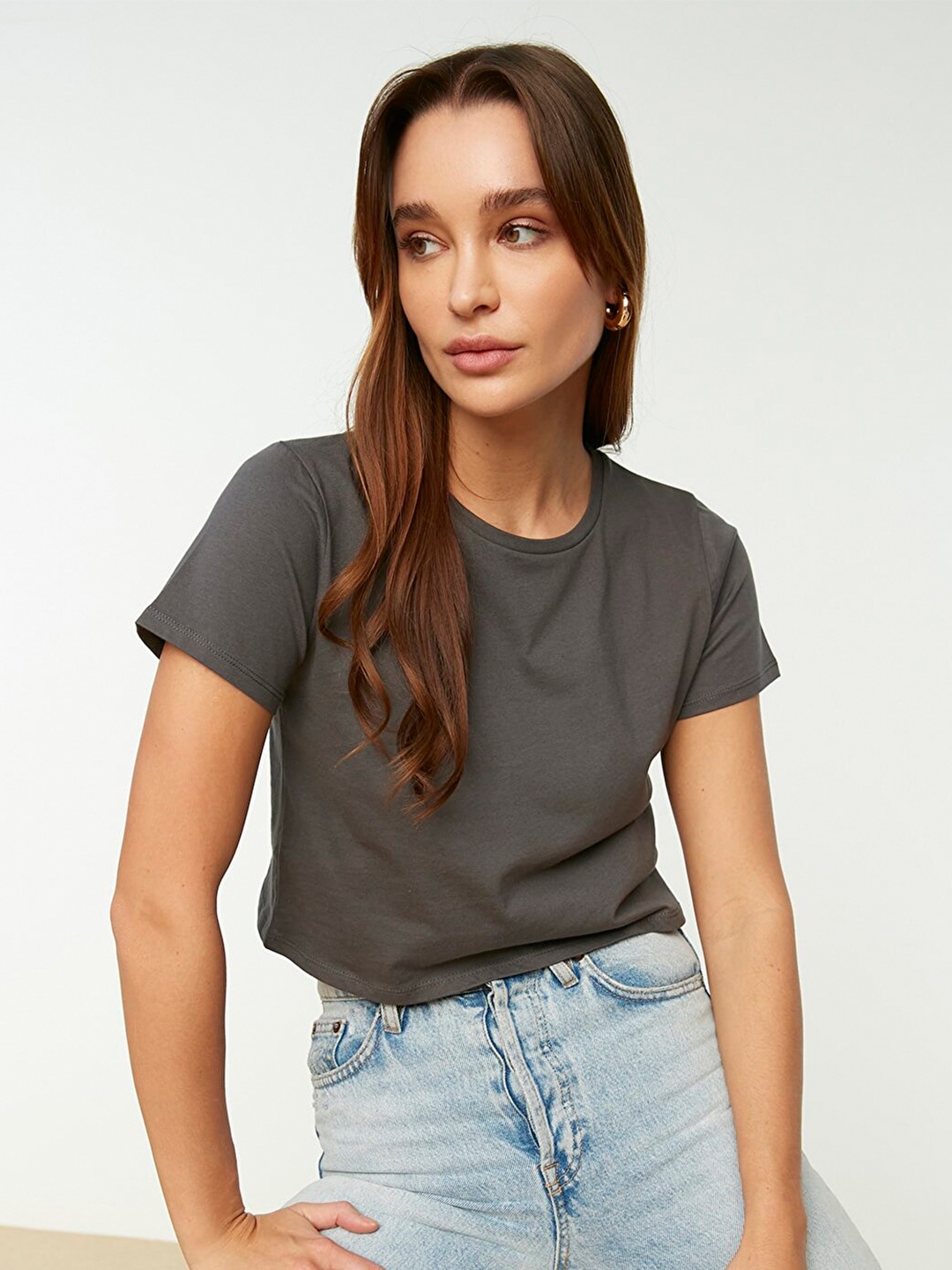 

Trendyol Women Charcoal Crop T-shirt