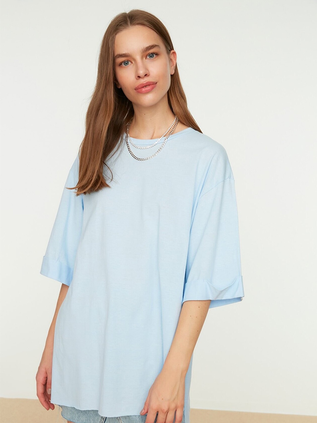

Trendyol Women Blue Solid Drop-Shoulder Sleeves Cotton T-shirt