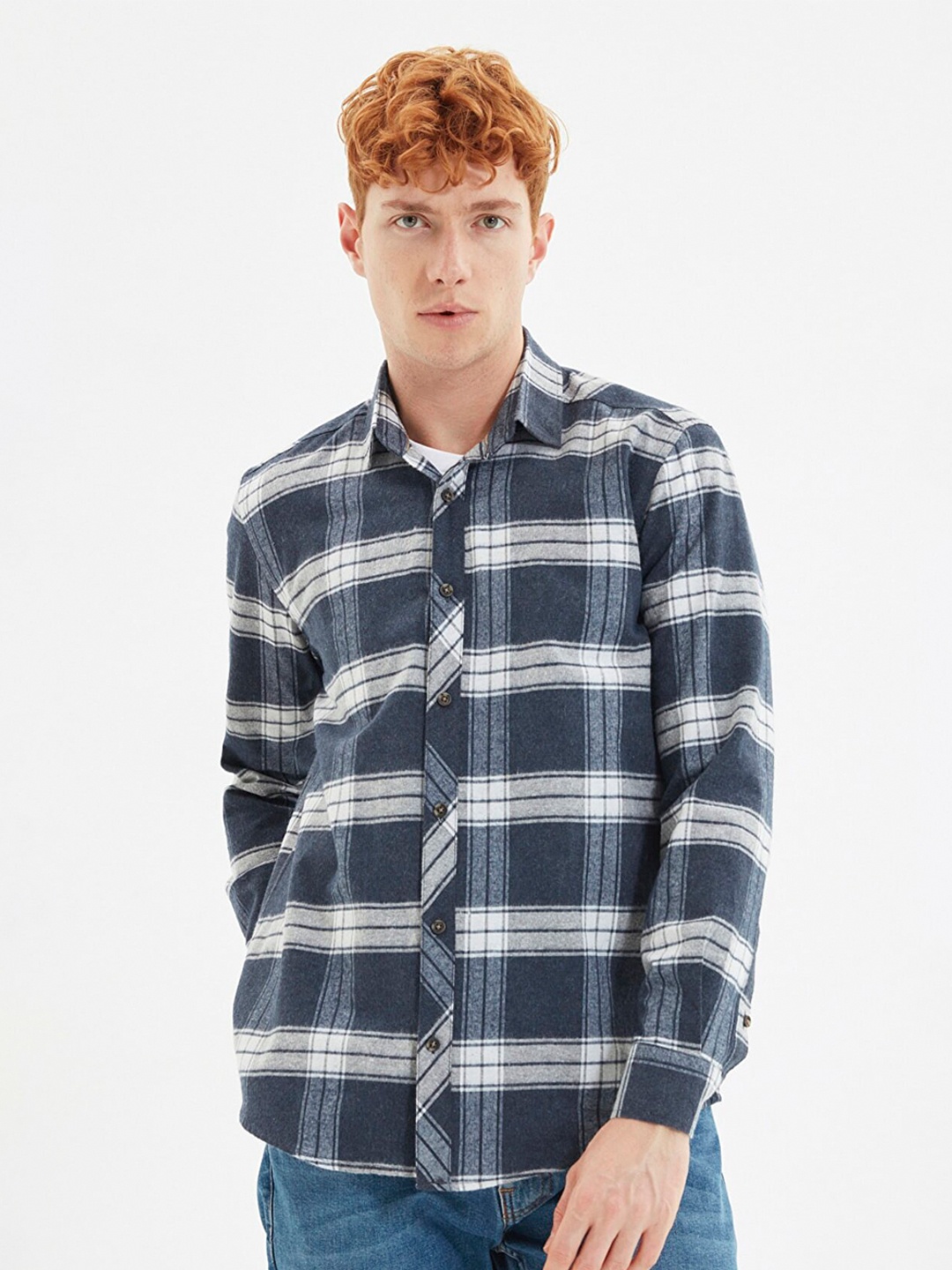 

Trendyol Men Navy Blue Tartan Checks Casual Shirt