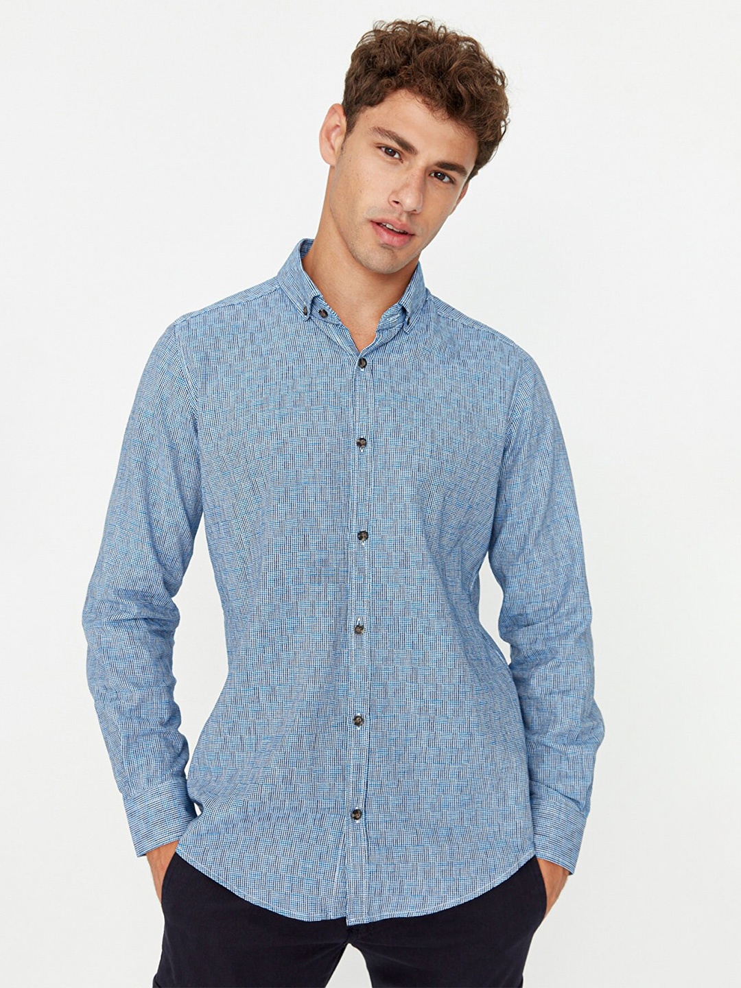 

Trendyol Men Blue Printed Casual Regular Fit Shirt