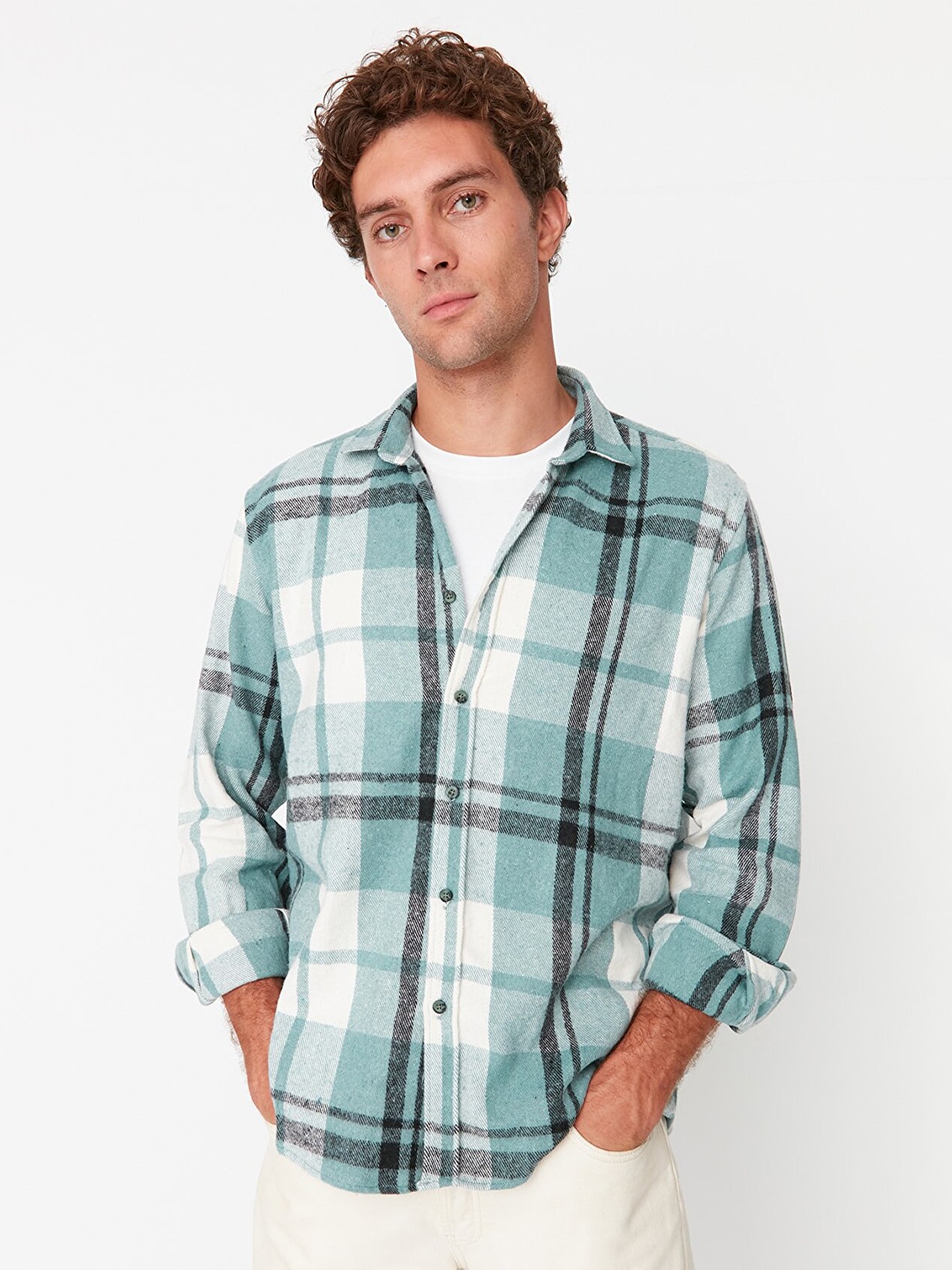 

Trendyol Men Checked Casual Shirt, Green