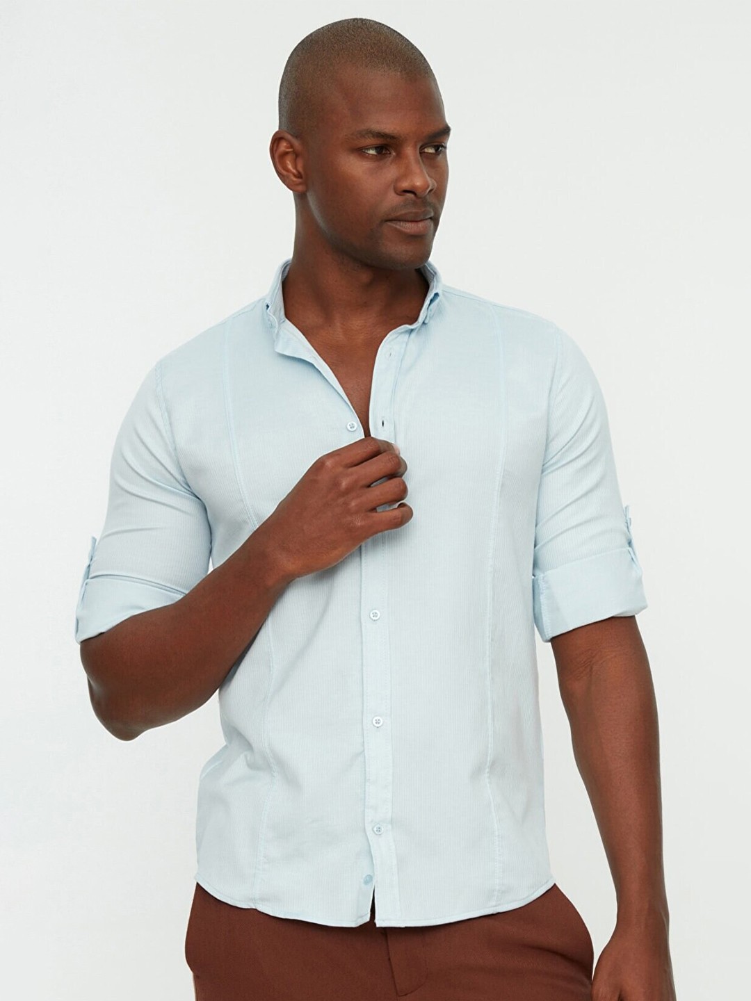 

Trendyol Men Blue Solid Casual Shirt