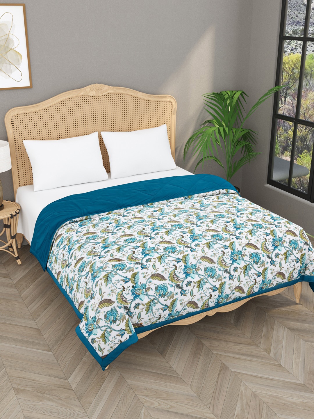 

Gulaab Jaipur 350 GSM Blue & White Floral Mild Winter Double Bed Comforter